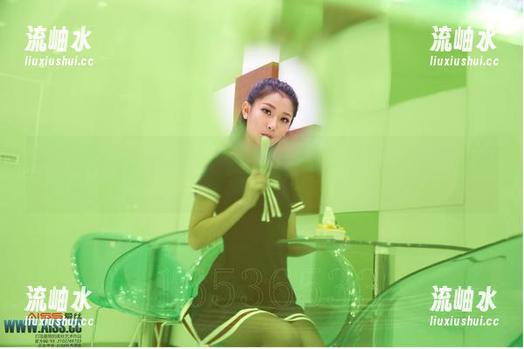 AISS爱丝(黄金版) - 徒步贴近梦想：亚美依和她的定制丝袜街道图集