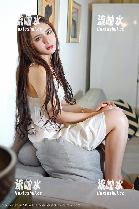 Feilin嗲囡囡-夏小秋秋秋 Feilin嗲囡囡 - 福利就在眼前!夏小秋秋秋的肉丝写真,感觉有点不一样哦