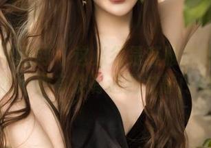 GIRLT果团网 – 这必须是莫雅淇连衣裙合集，真想问她有没有遇到过敲门的情节？