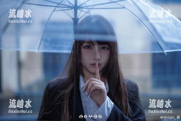 Halo_酱 看Halo_酱的夏日cos,我是不是出现在了某个热浪里?