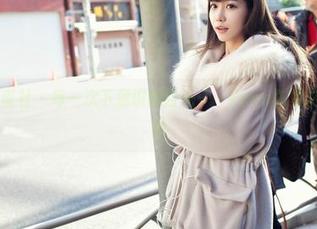 IMiss爱蜜社 – 每一次下意识的目光——Evon陈赞之的美脚写真
