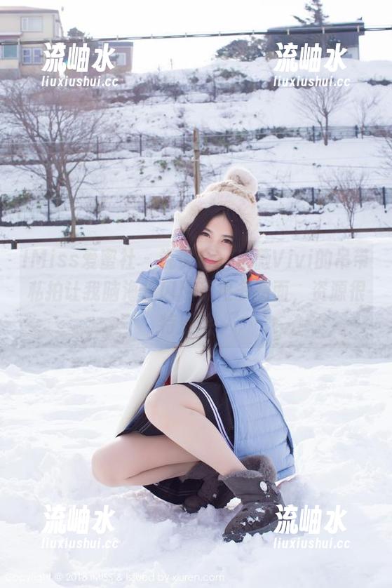 IMiss爱蜜社-乐薇Vivi IMiss爱蜜社 - 说实话,乐薇Vivi的吊带私拍让我脑海里闪现了很多画面,资源很特别哈。