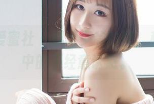 IMiss爱蜜社 – 娜大少爷的腿，私拍合集中的不经意诱惑。