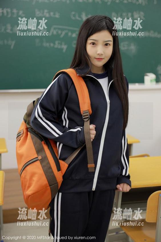 MFStar模范学院 - 向下滑，Abby王乔恩黑白作品下载，脑海里的镜子即将破裂。