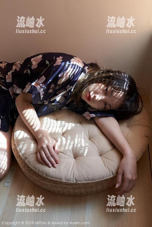 MiiTao蜜桃社-王静瑶 MiiTao蜜桃社 - 美足不嫌多:让王静瑶填满你的网盘