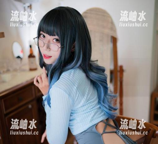原图曝光！Money冷冷的辉夜姬OL制服，真是耐人寻味