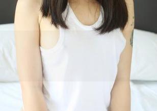 MyGirl美媛馆 – 原图欣赏：水水er的职业装生图，一不留神就把咖啡洒了。。。