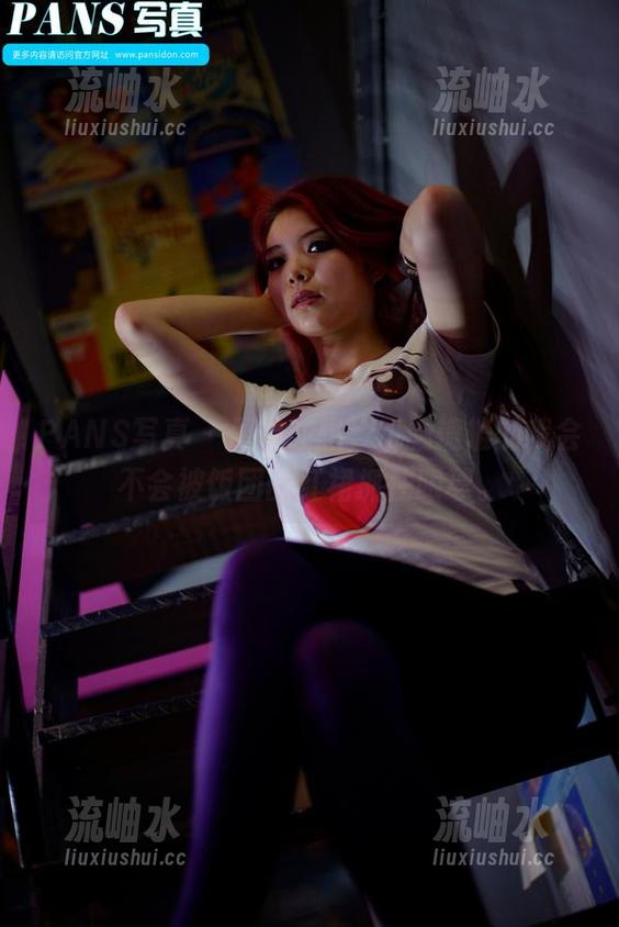 PANS写真-饭团 PANS写真 - 偶尔在想,饥肠辘辘的我会不会被饭团的红裙抓住眼球。