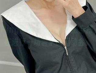 PingPing图集精选：体操服穿搭，像是在进行一场奢华的运动会。
