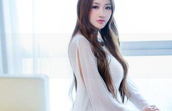 TuiGirl – 女王降临，小九九表示无圣光才是真正的气场展现，套图拍的忒有意思！