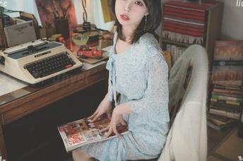 白丝作品集：Uhye(이유혜)，我有话要说你听得见吗？