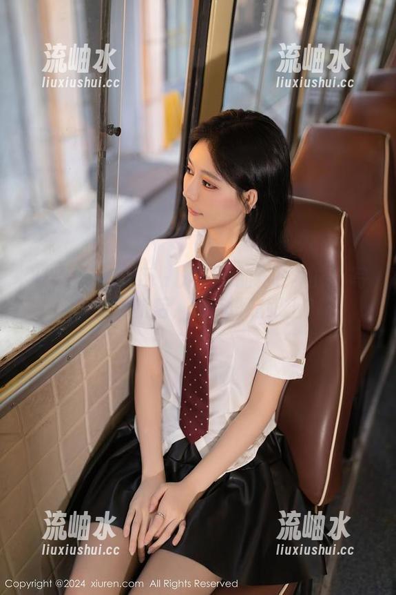 Xiuren秀人网 - 刘婷婷的粉色之旅：写真集更新后，你有没有跟上？