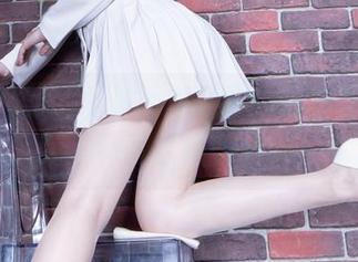 beautyleg – Ning的黑白图包不走寻常路，有种怪怪的魔力。