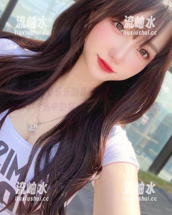 “yeeun孙乐乐的夏日大片”——无敌资源来了，选中的每一каждой张都是自己的小心思。