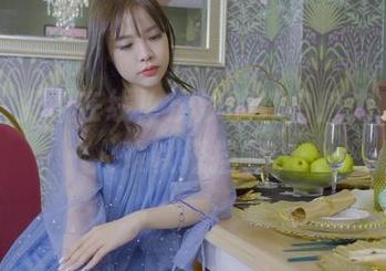 丽柜 – 资源在线！汐汐的纯白魅力，真让人难以抵挡啊。