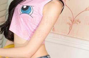 克拉女神 – 苏可可短裙新风潮，最新写真集，看得我一脸问号！