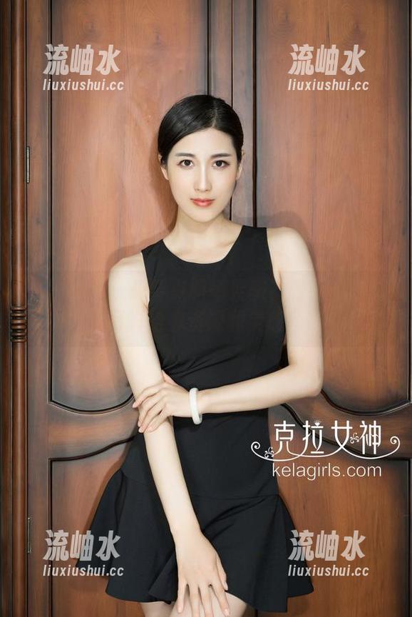 克拉女神 - 想要点职场灵感？雅楠的秘书写真给你资源和灵感！