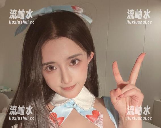 微密圈 - 高不成低不就，古阿扎的镂空作品在高清图库里很难让人抽身。