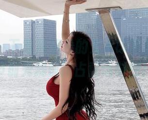 微密圈 – 下载周妍希的无水印写真，圣诞节前先提前抢占童话时刻！