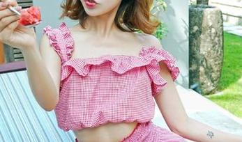 嗲囡囡 – 校服，也能是神奇的穿搭：欣欣Rubybaby的美图合集等你来翻牌！