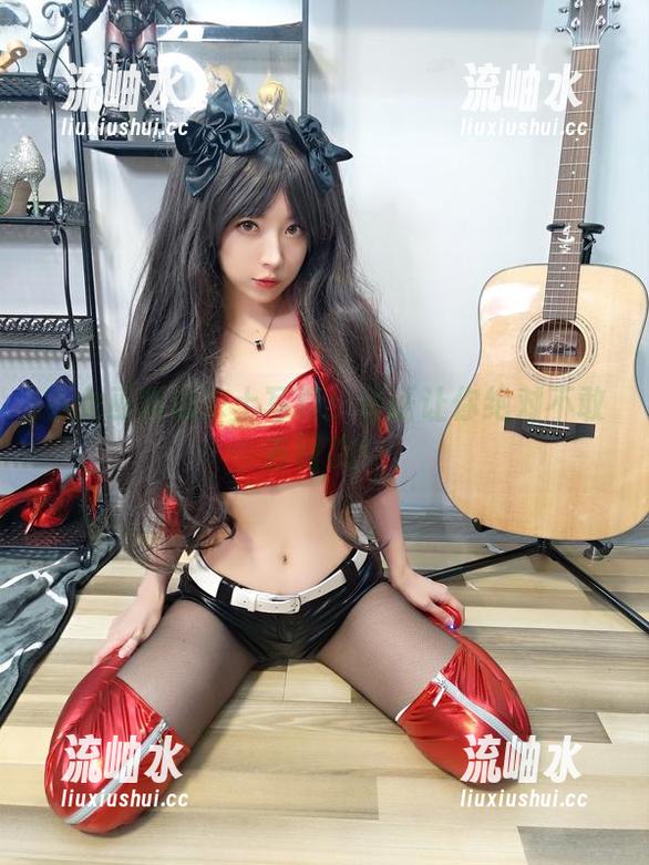 小女巫露娜 小女巫露娜护士写真:保证让你绝对不敢去医院!