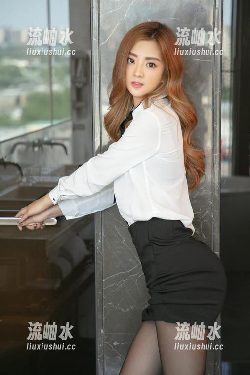 尤果网-才可儿 尤果网 - 才可儿的美足合集,更新伊始,谁能说脚迈出的每一步没趣?