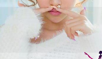 尤果网 – 在杨果果的高清原图中，甜心透着一丝俏皮，难道果果应该对应成“果”味吗？