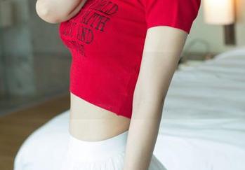 尤果网 – 田梓茵与内衣的图片合集，简约却让人心有灵犀。