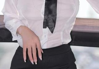 尤蜜荟 – 私拍修女Lingyu：我也是信仰，结果发霉了！