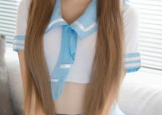 尤蜜荟 – 这组JK写真更新还是不走寻常路，严利娅Yuliya我先凑一波热闹。
