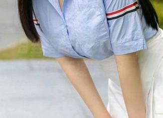 尤蜜荟 – 白丝搭配娜娜TINA，谁能拒绝这种无理诱惑？