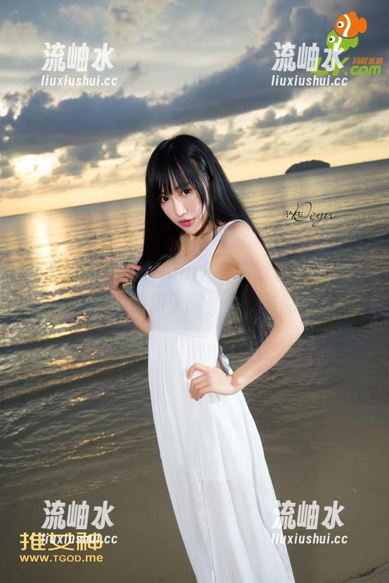 推女神-Ann尤美 推女神 - 私拍的Ann尤美在泳装里,我这眼睛都不够用了啊,快来美图哦!