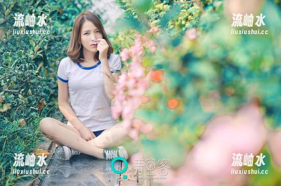 推女神-宛恩miyu 推女神 - 黑丝图包中的宛恩miyu,碰到这气质,谁能拒绝啊?