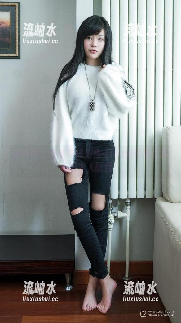 推女郎 - 当毛衣成主角-Lina的写真合集恰好令人瞩目！