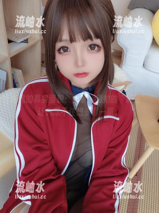 日奈娇 私房的真实面貌:日奈娇和她的“莉音”让人忍不住想多看一眼。