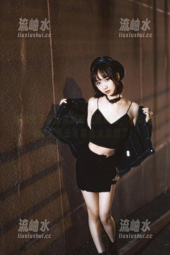 浴巾兔子姿势竟然毫无违和感，木绵绵OwO无圣光写真也太有趣了！