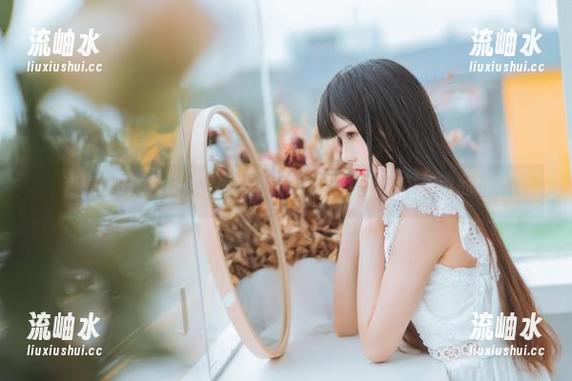 桜桃喵 套图时光机:进入桜桃喵的千丝万缕红,不可思议的精选