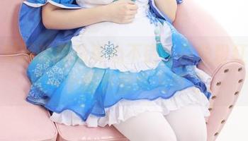 森萝财团的作品真心不错，白丝粉红少女每一个细节都令人难忘。