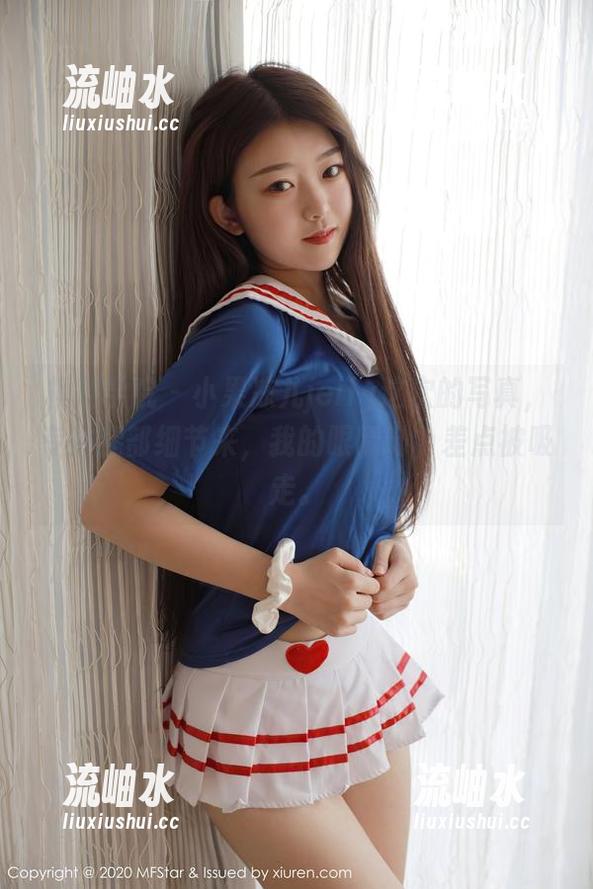 模范学院 - 小果冻儿jelly这次的写真，专挑腿部细节来，我的眼睛呦，差点被吸走。