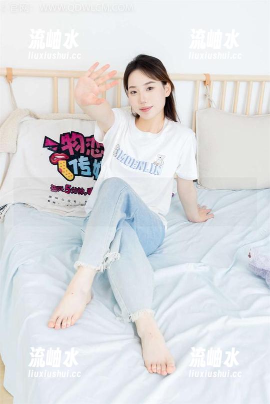 物恋传媒-小谷 物恋传媒 - 制服+小谷=无法抗拒的私拍组合!