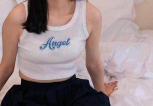 甜予摄影 – 上班族，拼了！璇璇的OL制服在原图中更是职场风尚的一小波，不服不行
