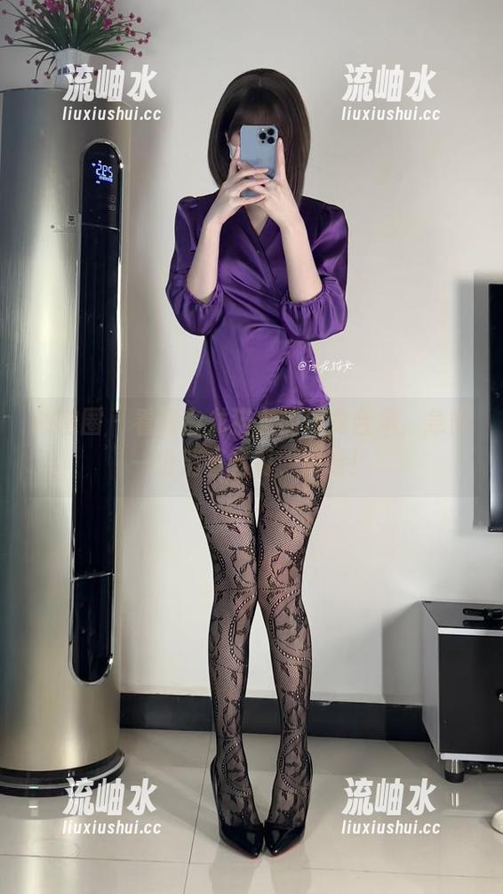 白龙猫女 微密圈 - 看着白龙猫女的修女合集,急需一份消暑套餐,哈哈!