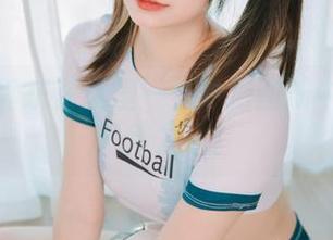 神乐坂真东在这里——免费图册中的秘密只待发现！