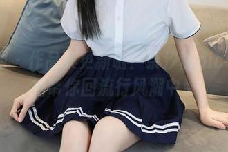 秀人网 – 作品集更新啦！奈汐酱nice的旗袍带你回流行风潮中！