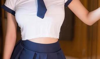秀人网 – 奶酥夏日作品集，清凉感让人嘴角上扬