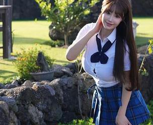 秀人网 – 岁小岁的无圣光女孩：你看出了什么？