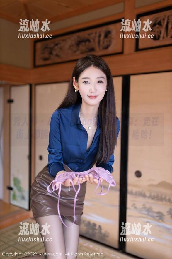 秀人网-战姝羽Zina 秀人网 - 战姝羽Zina的短裤写真:走在街上都能引起小鹿乱撞的套图,哈哈!