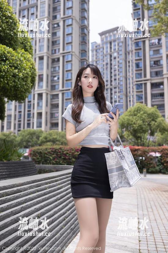 秀人网-黄婧GIGI 秀人网 - 双马尾效应:黄婧GIGI带给我们的美图合集真让人心痒