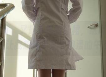 紧急企划 – 又是小枫的红裙，这高清写真集竟让我想起了某个浪漫的午后。