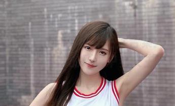 腐团儿Ikaros的异世界生活合集：看她如何在不寻常的环境中养女主！